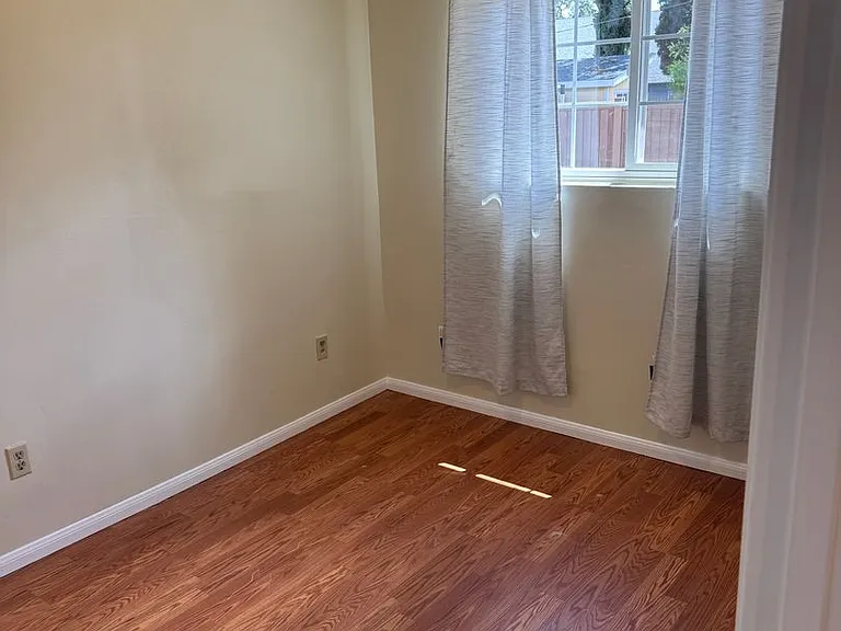 130 N Poli St — Photo 8