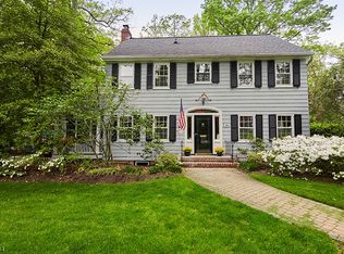 16 Llewellyn Rd, Summit, NJ 07901