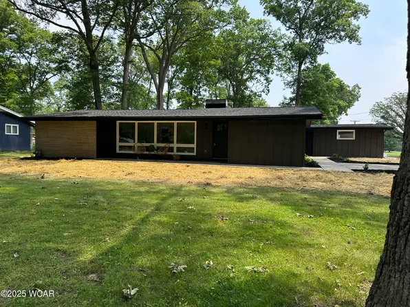 1271 Forest Dr, Lima, OH 45805