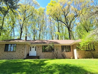 8 De Hart Rd, Parsippany, NJ, 07054