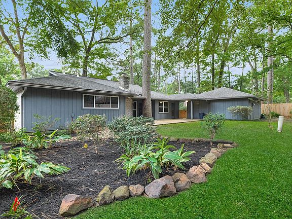 3rd image of 1907 Hickory Creek Dr