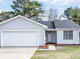 5628 Pepperbush Dr, Fayetteville, NC 28304