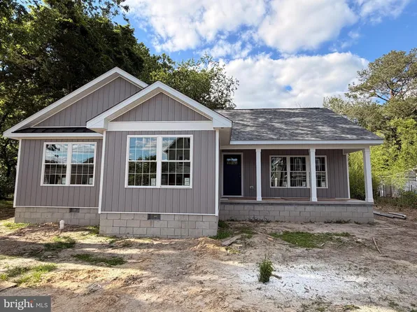 703 E East St, Delmar, MD 21875