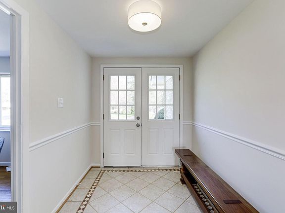 5th image of 3113 Winifred Dr