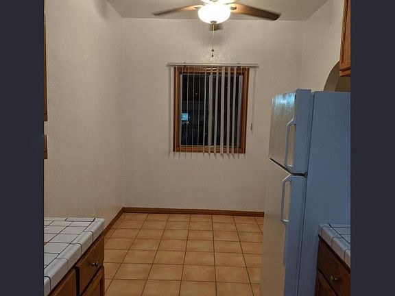 2nd image of 1422 N Kingsley Dr #108