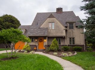 1105 E Wayne St N, South Bend, IN 46615