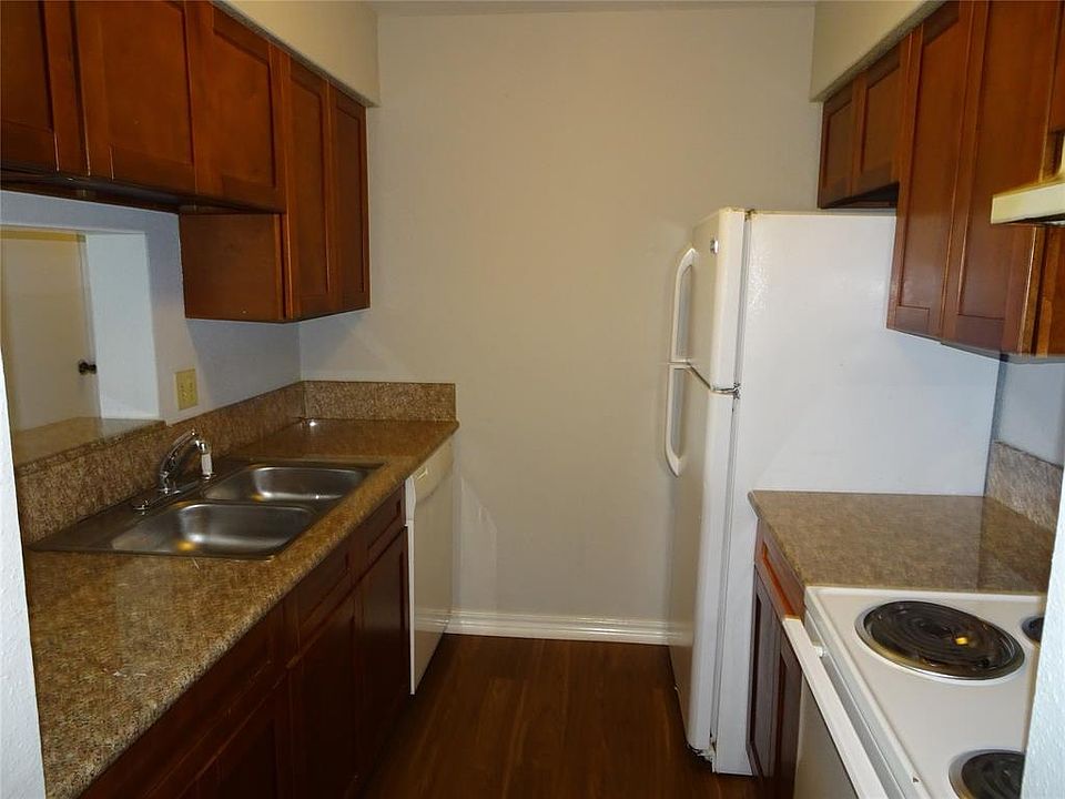 1st image of 12634 Ashford Meadow Dr #1-4