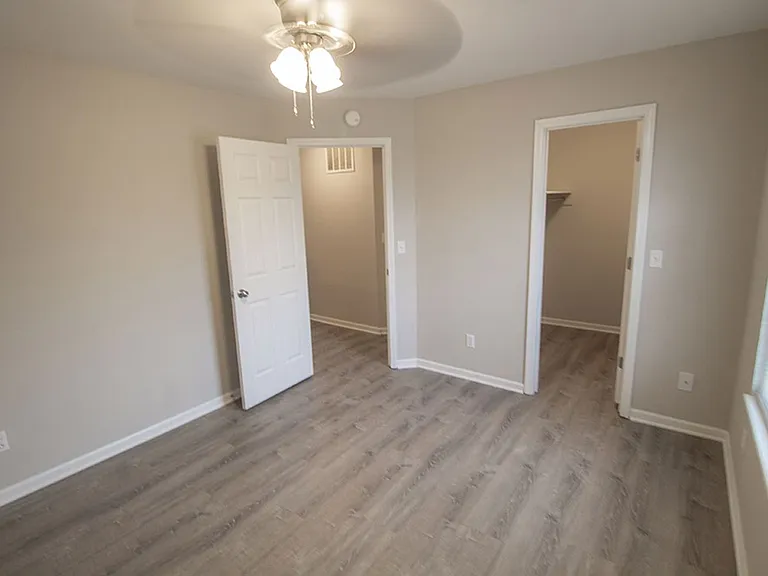1306 Godas Dr — Photo 20