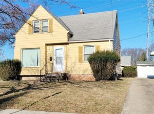 9316 Outlook Dr, Brooklyn, OH