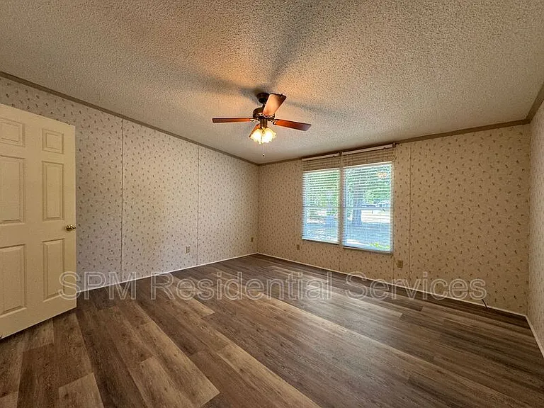 792 Wildwood Cir — Photo 13