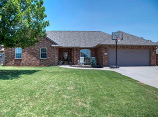 2006 Meadowview Dr, Duncan, OK 73533