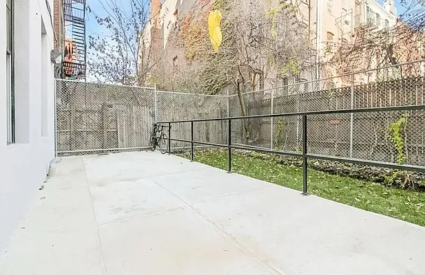 Rented by RENTBK LLC | media 14