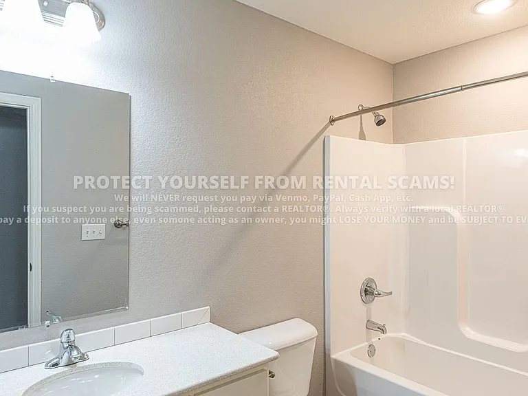 1272 N Corsica Dr — Photo 14