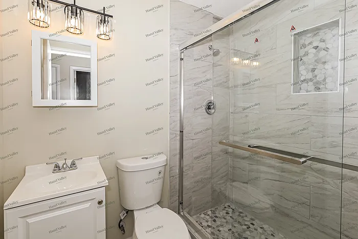 8355 Dunellen Ln — Photo 8