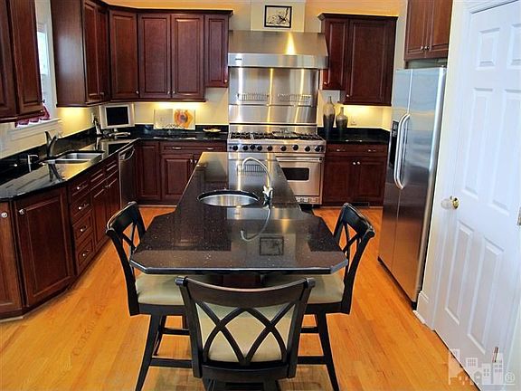 3rd image of 5912 Turnstone Ct