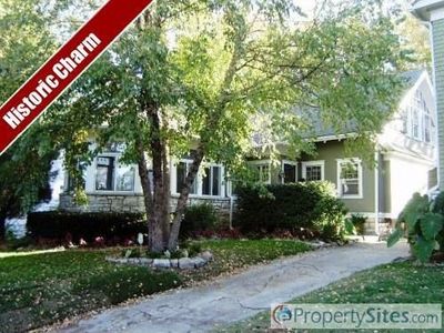 3609 Pennsylvania Ave, Kansas City, MO, 64111