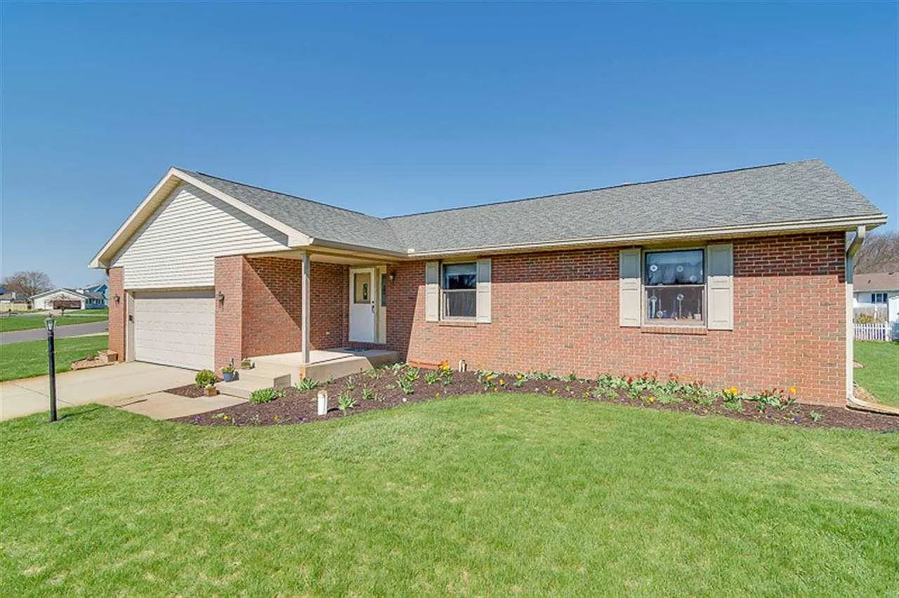 10367 Sunflower Dr photo 1
