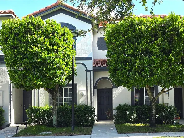 7854 Catalina Cir, Fort Lauderdale, FL 33321