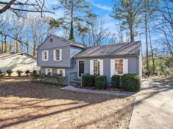 107 Park Pl, Stockbridge, GA 30281