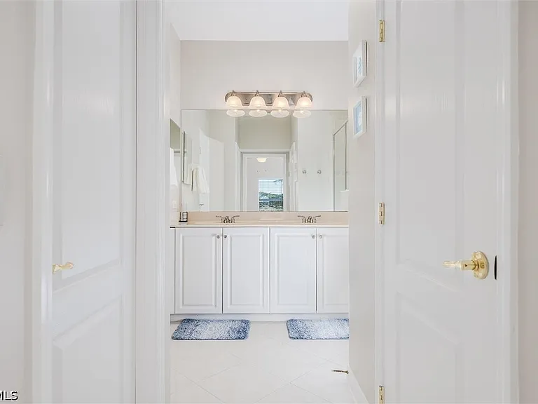 3181 Cottonwood Bnd #901 — Photo 17