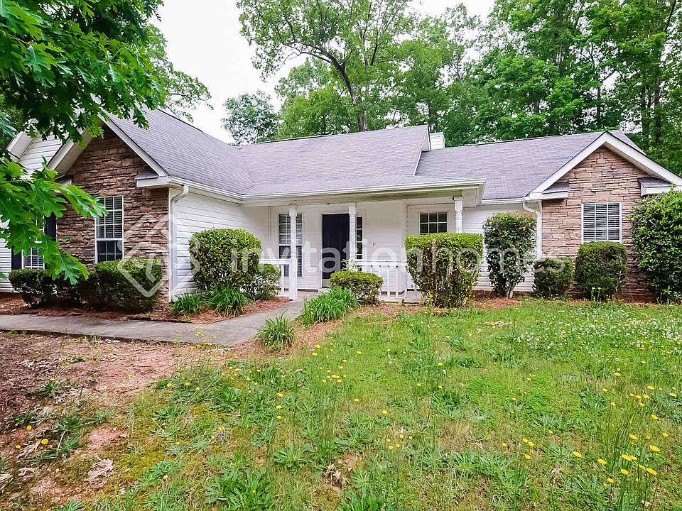 1st image of 145 Stoney Brook Way