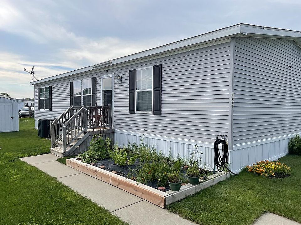 4294 Birmingham Ave, Wayland, MI 49348 Zillow