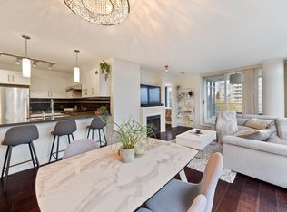 7090 Edmonds St #907, Burnaby, BC V3N 0C6