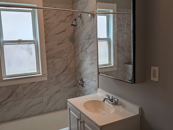 5th image of 12 Becket St #1