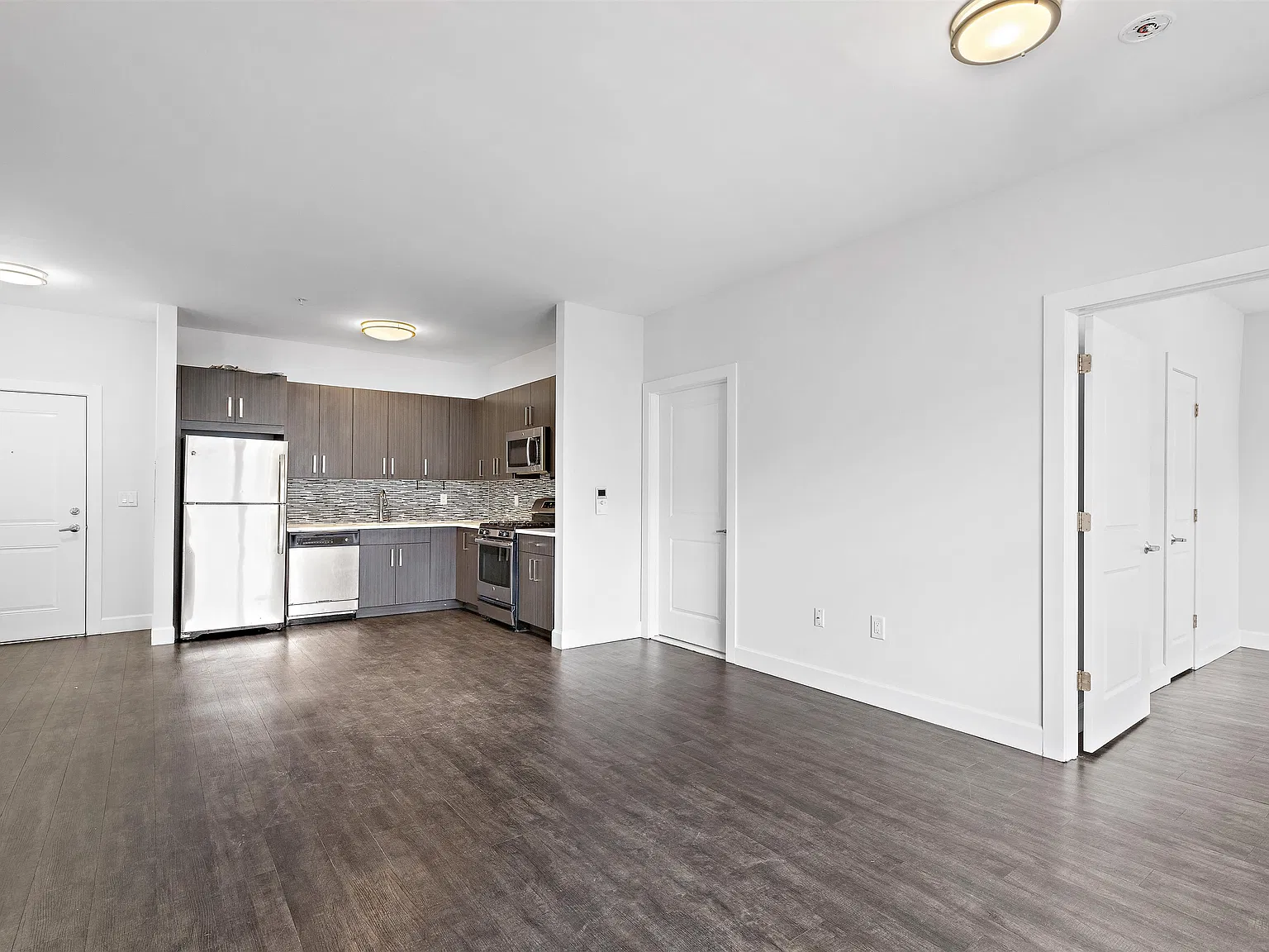 2 bed, 2.0 bath, 1150 sqft, $2,850 — Photo 4