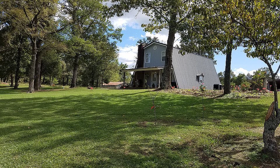 View front front of property