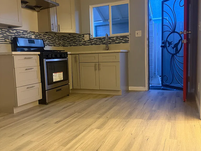 44945 Foxton Ave — Photo 5