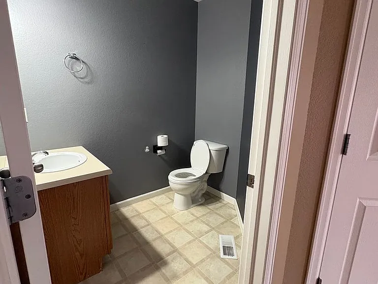 5110 Sand Hill Dr — Photo 9