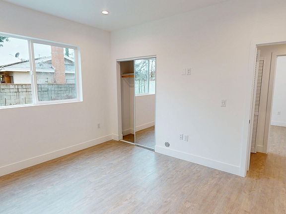 5th image of 12647 & 12649 Bradley Ave #12649-2