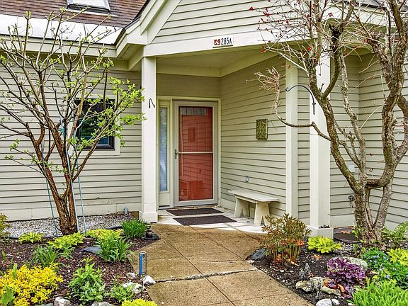2nd image of 285A Heritage Hill Place