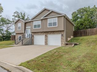 107 Copper Ct, Saint Robert, MO 65584