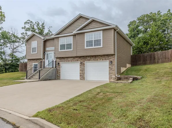 107 Copper Ct, Saint Robert, MO 65584