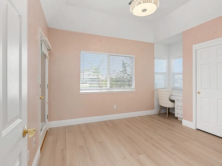 8301 Waterfield Dr — Photo 13