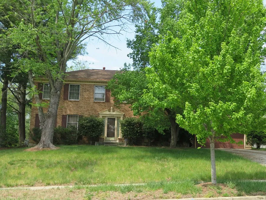 11602 Waesche Dr photo 1