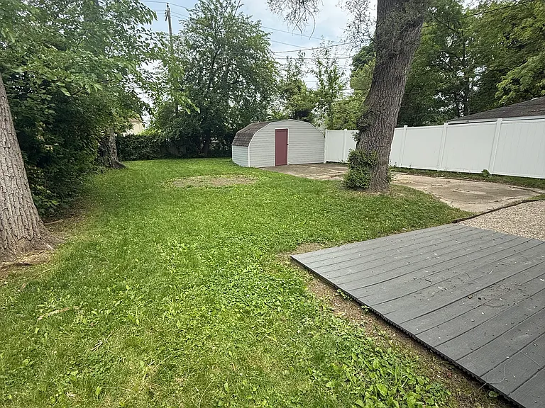 17393 Lincoln Ave — Photo 23
