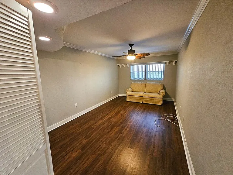 6020 Shore Blvd S #701 — Photo 30