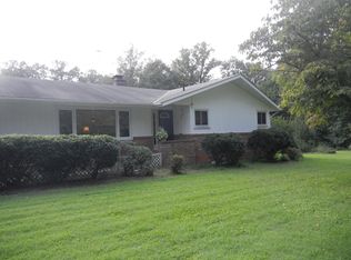 2519 Mountain View Rd, Powhatan, VA 23139