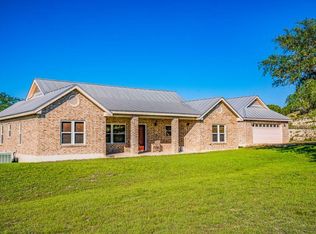 642 Mountain View Trl, Bandera, TX 78003