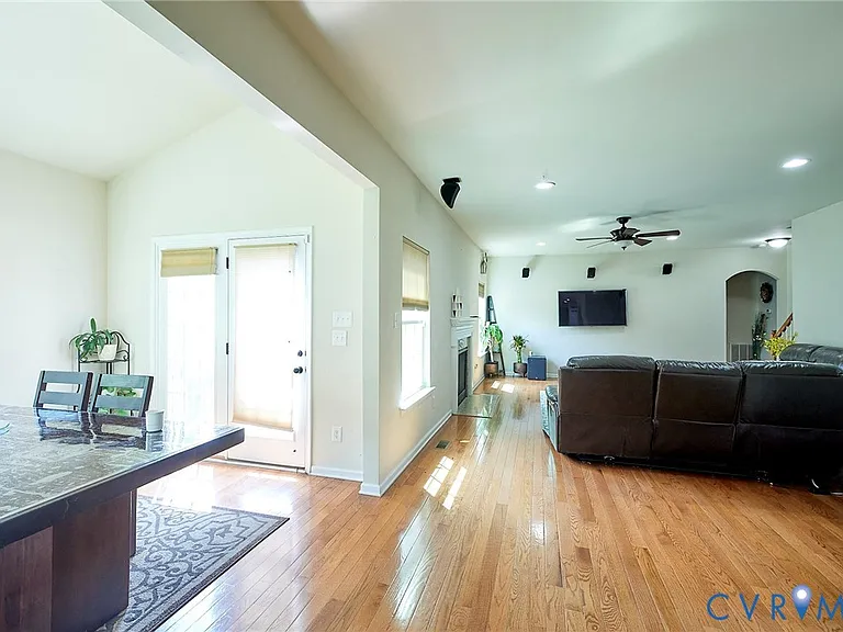 11513 Hainesland Dr — Photo 33