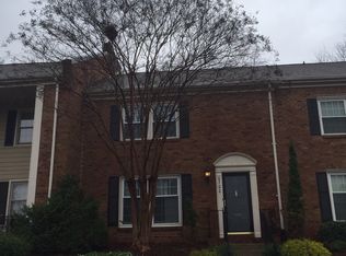 6702 Constitution Ln, Charlotte, NC 28210