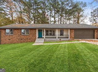 1784 S Deshon Rd, Lithonia, GA 30058