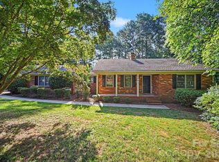 304 Julia Dr, Lincolnton, NC 28092