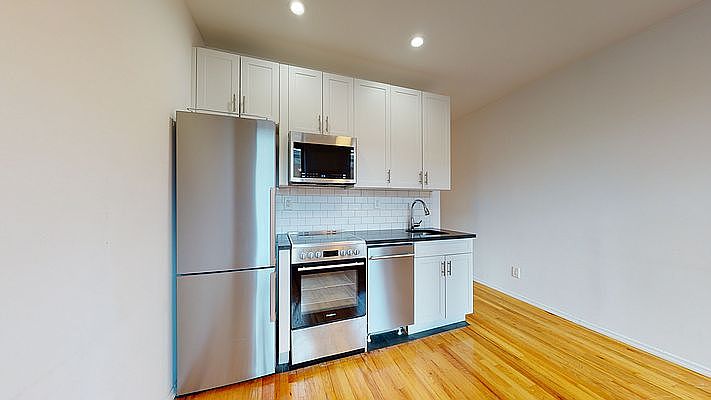 1st image of 313 E 93rd St APT 5A