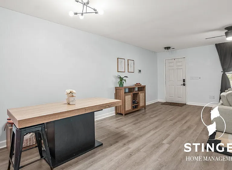536 Candida Dr — Photo 9