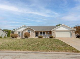 3507 Castelli Dr, Alton, IL 62002