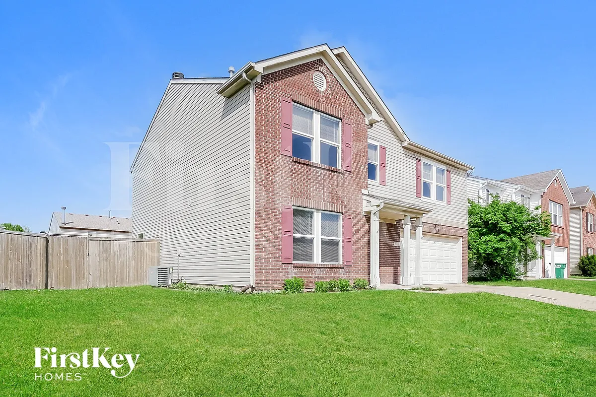 Building Photo - 10830 Clear Spring Dr